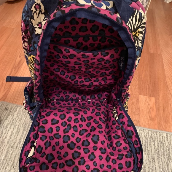 Large Vera Bradley Back Pack - Picture 7 of 8